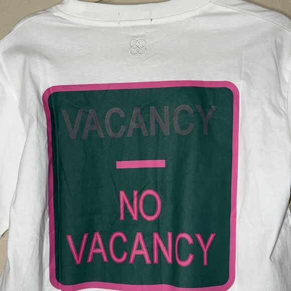 Care Tucker care casual Beverly Hills no vacancy graphic tee. NWOT. - Picture 6 of 8